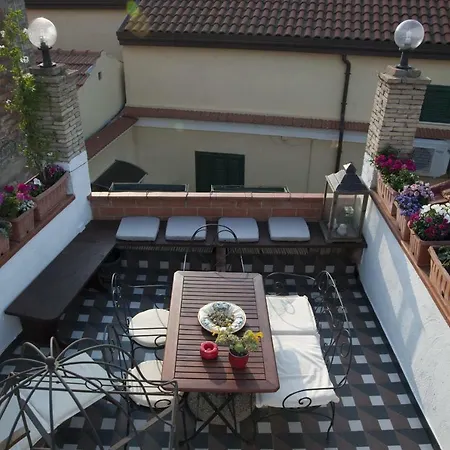 לינה וארוחת בוקר Residenza D'oria 4*