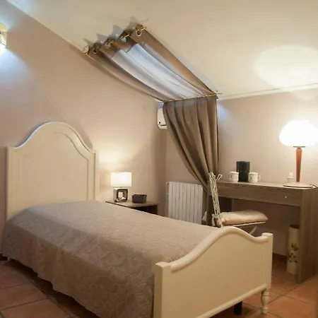 Residenza D'oria 4* פויג'ה