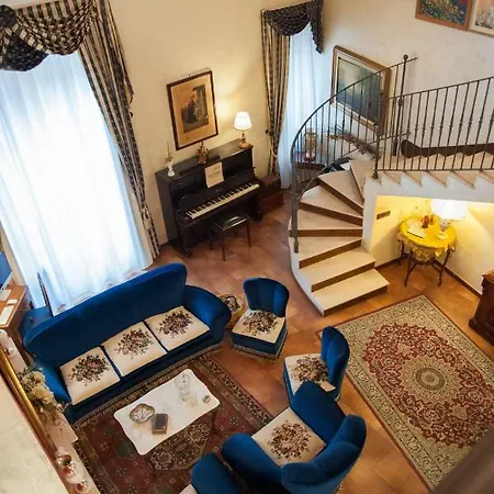 Residenza D'oria לינה וארוחת בוקר פויג'ה
