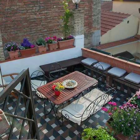 Residenza D'oria Bed & Breakfast 4*